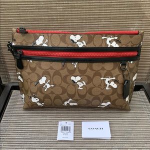 Coach X Peanuts Carryall Pouch Canvas